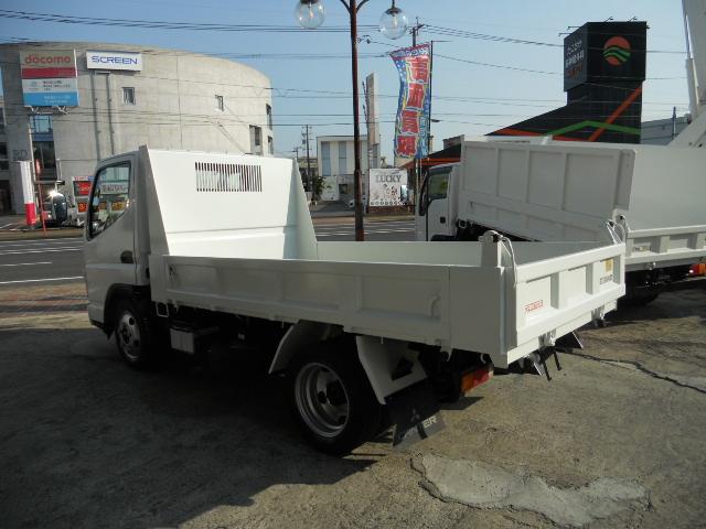 2003 Mitsubishi Fuso Canter – thumbnail 4