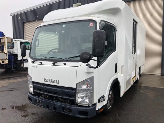 2010 Isuzu Elf