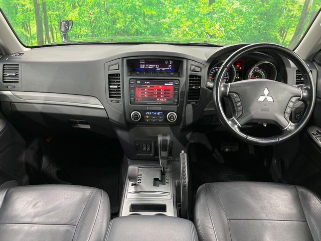 2008 Mitsubishi Pajero – thumbnail 2