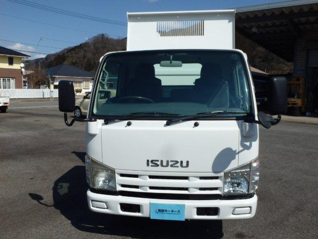 2009 Isuzu Elf – thumbnail 2