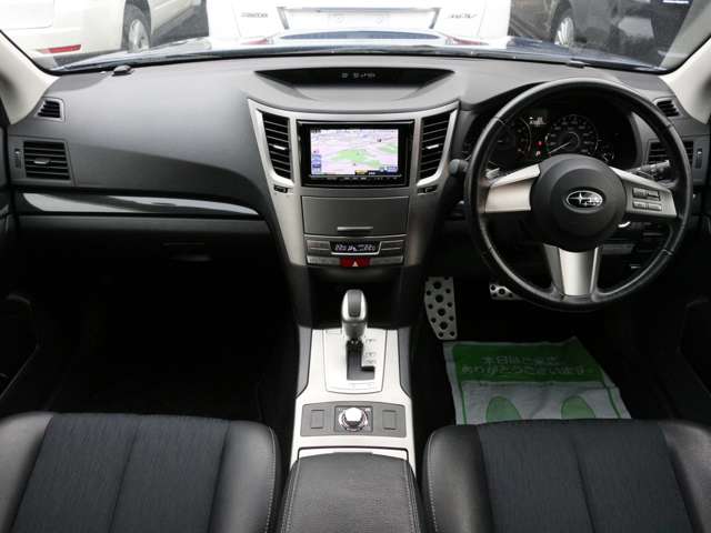 2011 Subaru Legacy B4 – thumbnail 4
