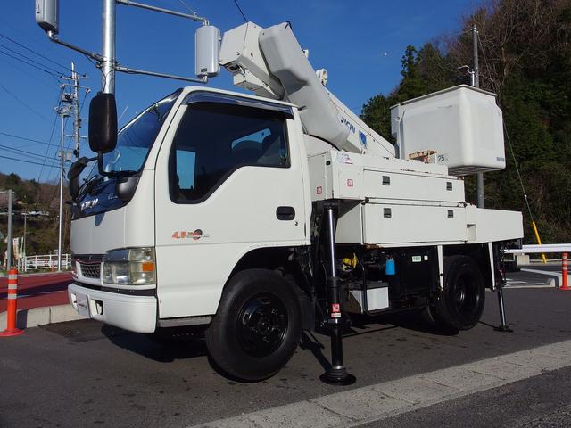 2004 Isuzu Elf