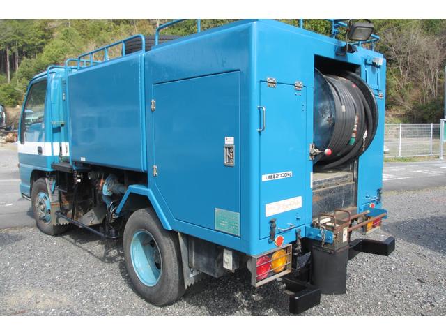 2001 Isuzu Elf – thumbnail 4