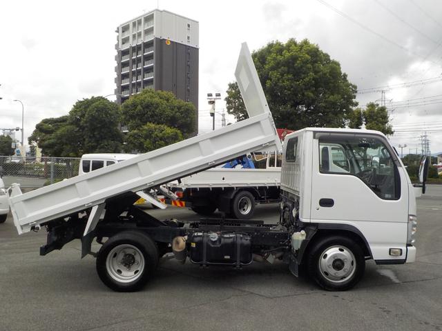 2010 Isuzu Elf – thumbnail 4
