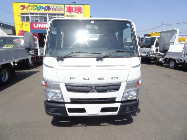 2011 Mitsubishi Fuso Canter – thumbnail 2