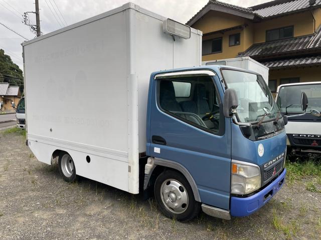 2003 Mitsubishi Fuso Canter