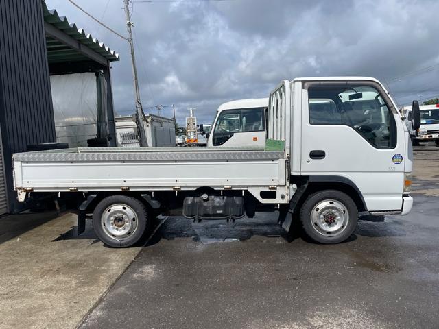 2004 Isuzu Elf – thumbnail 4