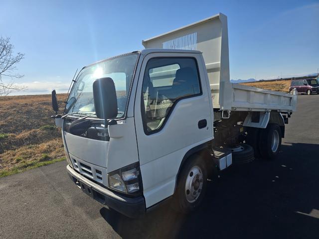 2005 Isuzu Elf