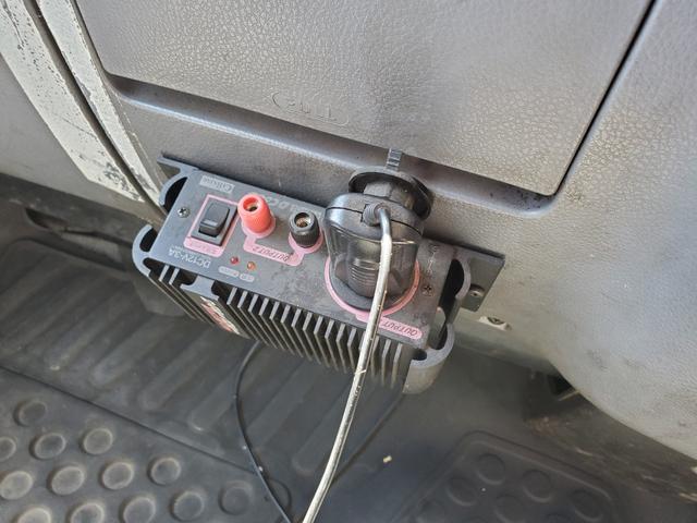 2003 Mitsubishi Fuso Canter – thumbnail 4
