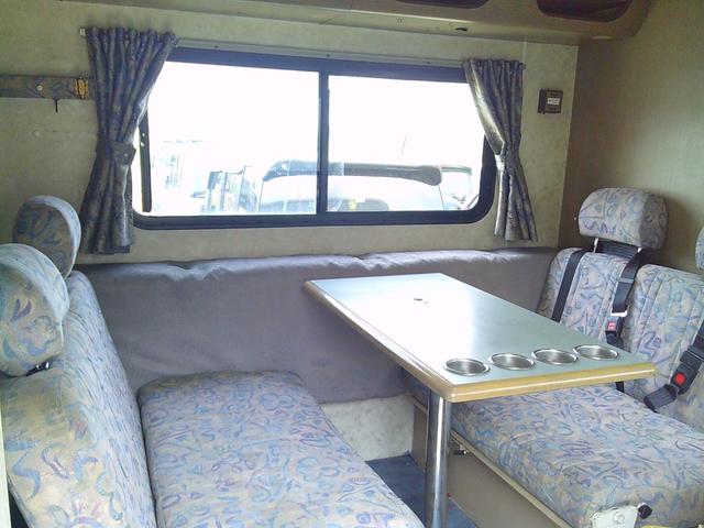 1995 Isuzu Elf – thumbnail 2