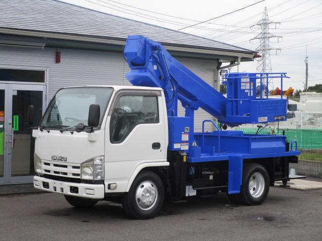 2010 Isuzu Elf
