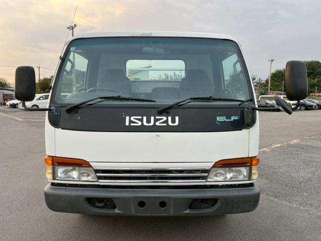 2000 Isuzu Elf – thumbnail 2