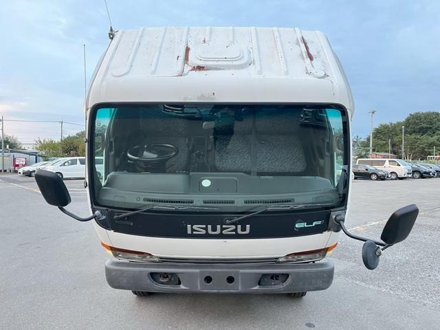 2000 Isuzu Elf – thumbnail 3