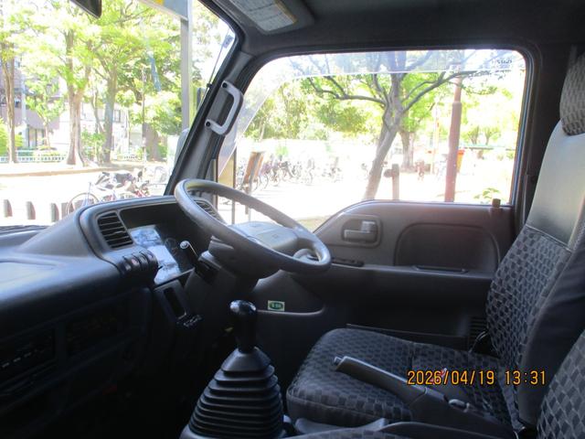 2005 Isuzu Elf – thumbnail 2