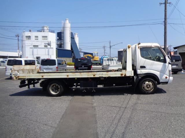 2003 Hino Dutro – thumbnail 2