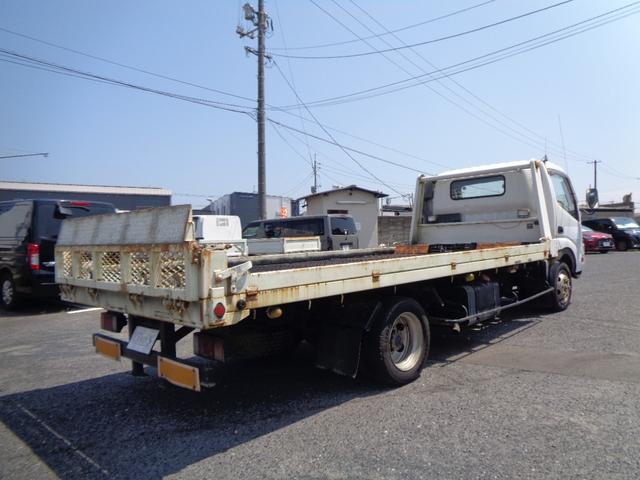 2003 Hino Dutro – thumbnail 3