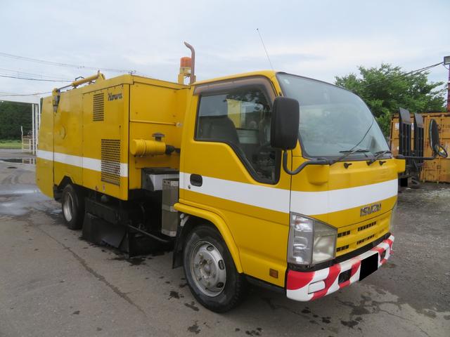 2008 Isuzu Elf – thumbnail 2