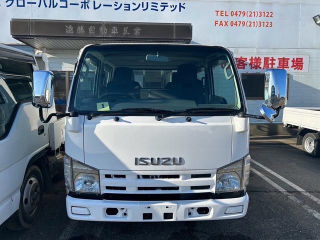 2011 Isuzu Elf