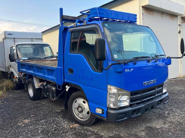 2010 Isuzu Elf – thumbnail 3