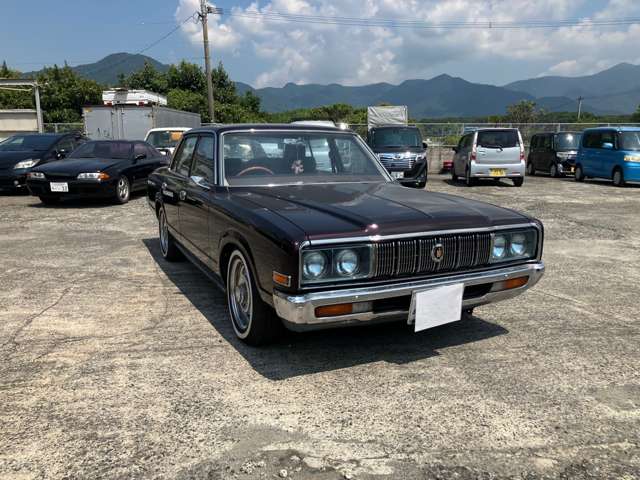 1975 Toyota Crown – thumbnail 2