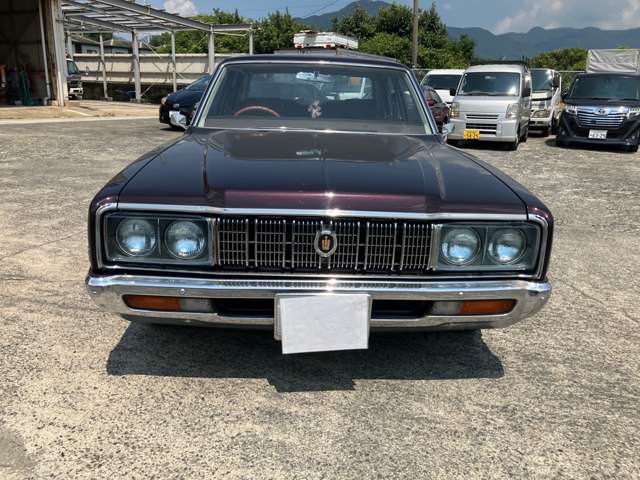 1975 Toyota Crown – thumbnail 3