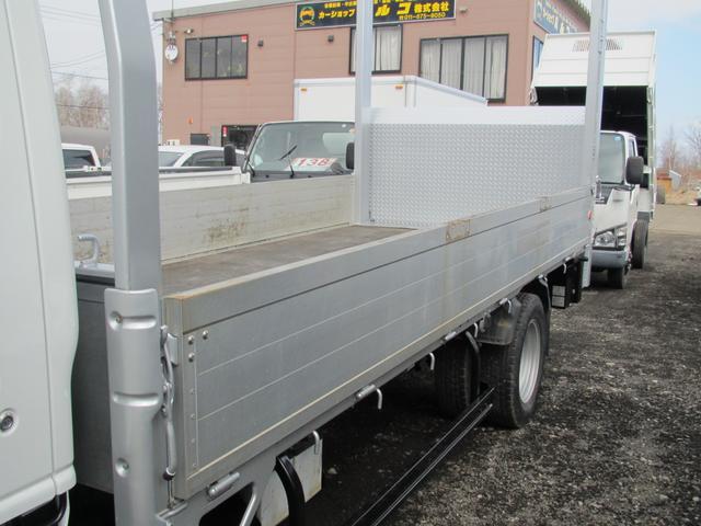 2005 Isuzu Elf – thumbnail 4