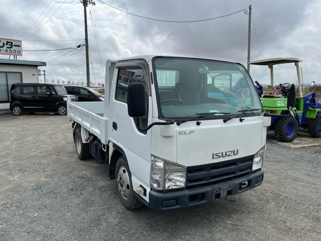 2011 Isuzu Elf – thumbnail 4