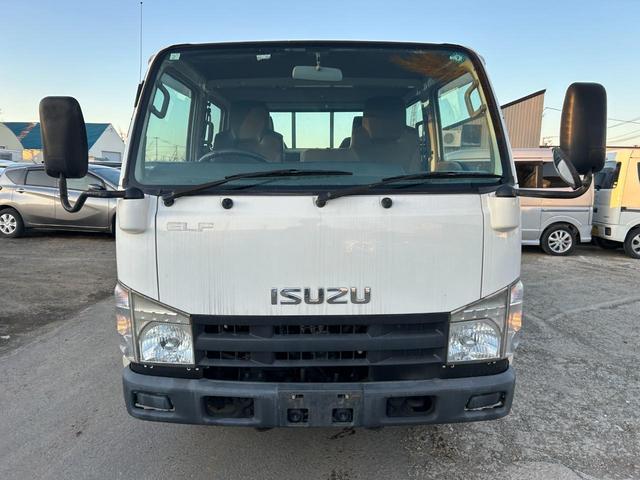 2009 Isuzu Elf – thumbnail 2
