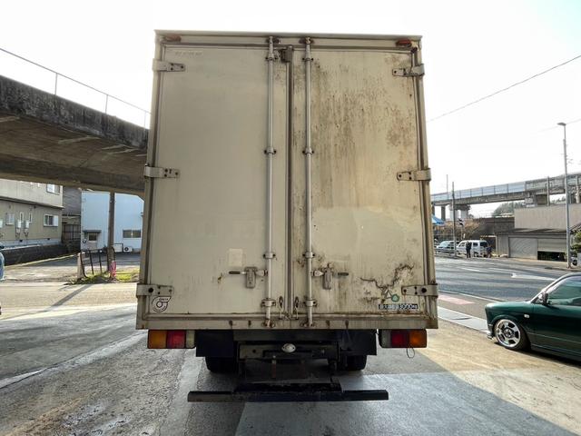2004 Mitsubishi Fuso Canter – thumbnail 3