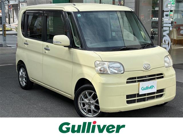 2011 Daihatsu Tanto
