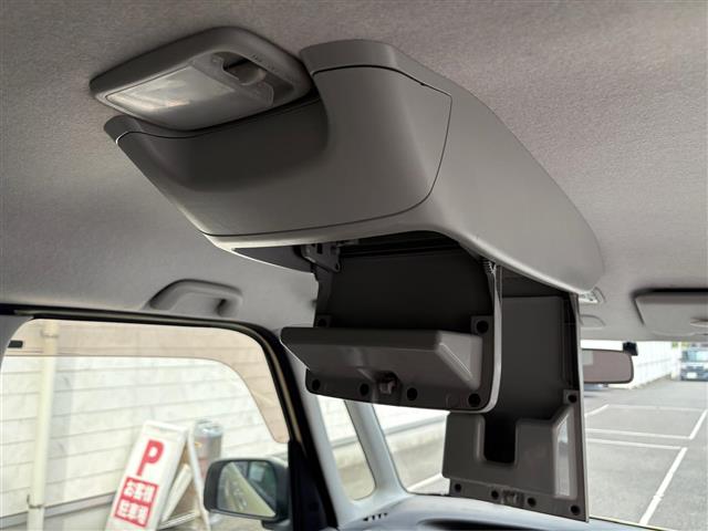 2011 Daihatsu Tanto – thumbnail 3