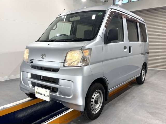 2010 Daihatsu Hijet Cargo – thumbnail 3