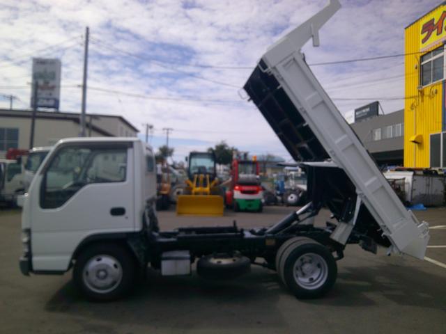2005 Isuzu Elf – thumbnail 4