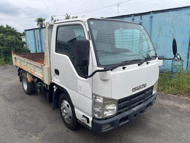 2010 Isuzu Elf