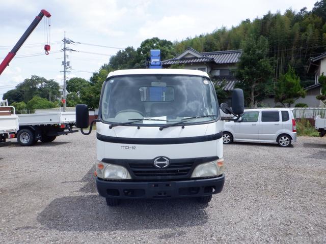 2010 Hino Dutro – thumbnail 3