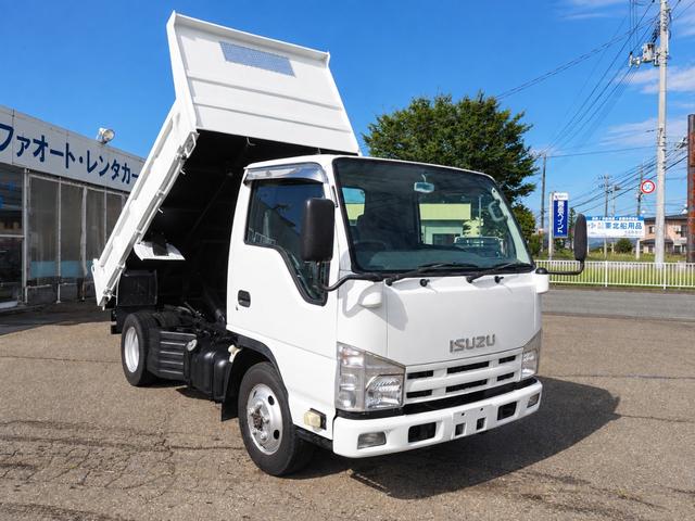 2010 Isuzu Elf – thumbnail 3