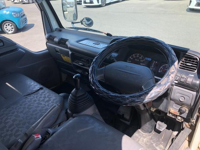 2004 Isuzu Elf – thumbnail 2