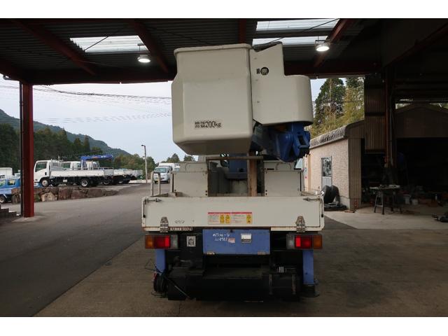 2007 Isuzu Elf – thumbnail 3