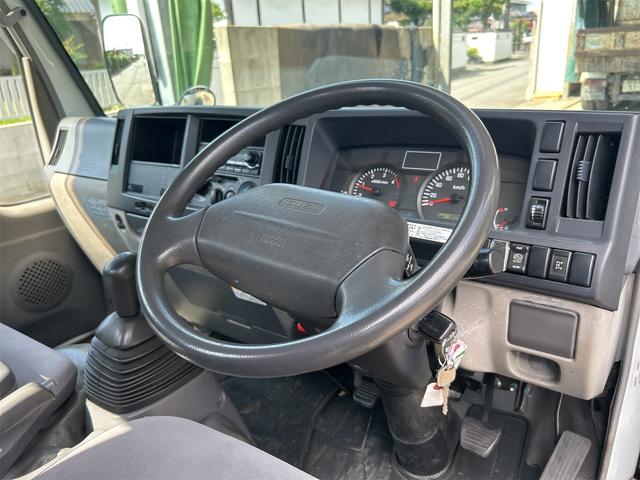 2007 Isuzu Elf – thumbnail 2