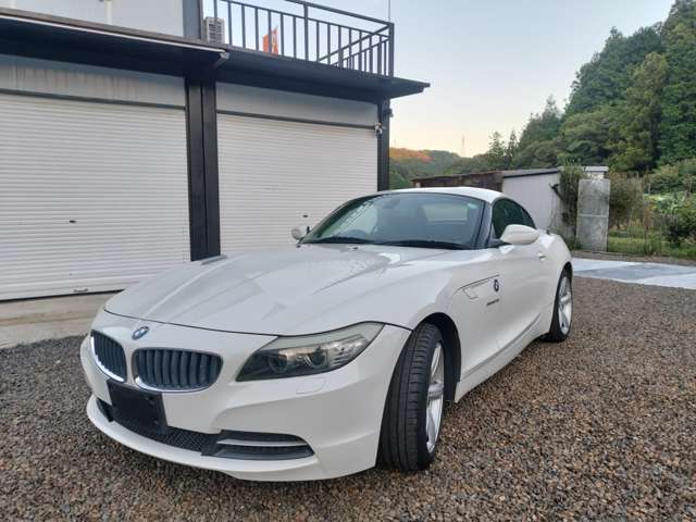 2010 BMW Z4 – thumbnail 2