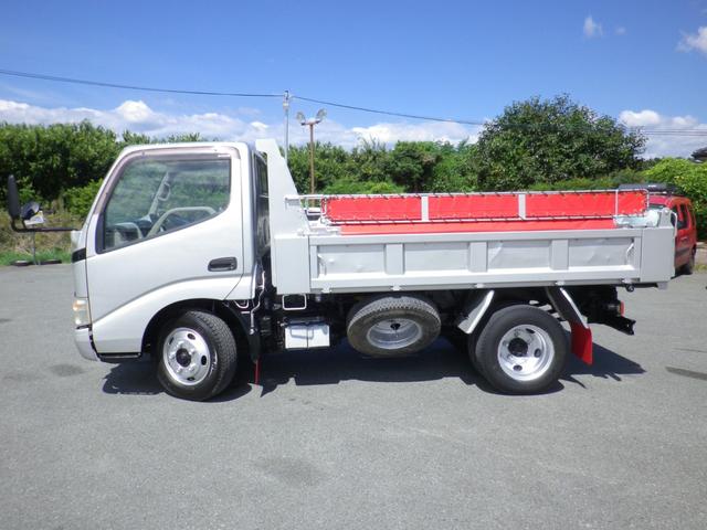 2007 Hino Dutro – thumbnail 3