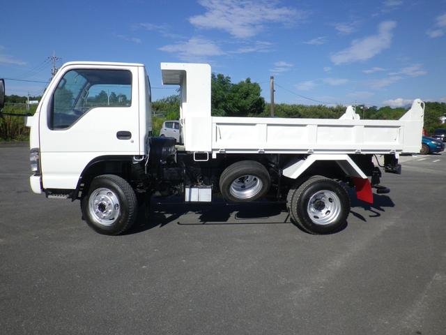 2006 Isuzu Elf – thumbnail 3