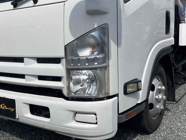 2008 Isuzu Elf – thumbnail 4