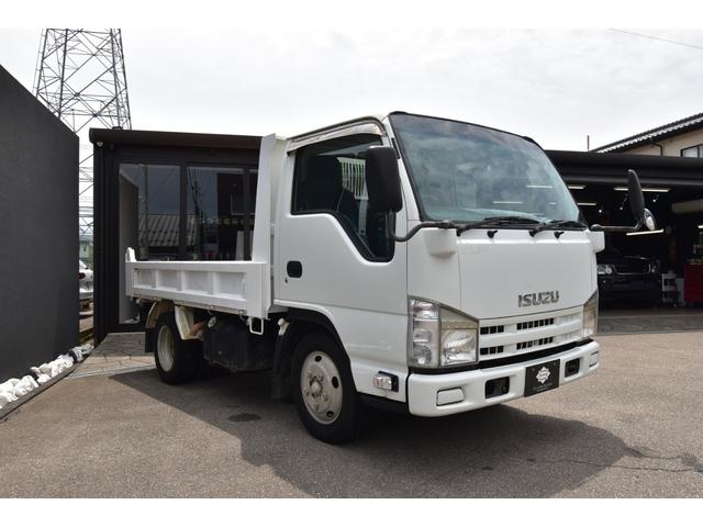 2011 Isuzu Elf