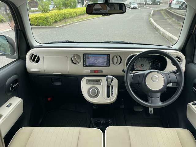 2010 Daihatsu Mira Cocoa – thumbnail 3