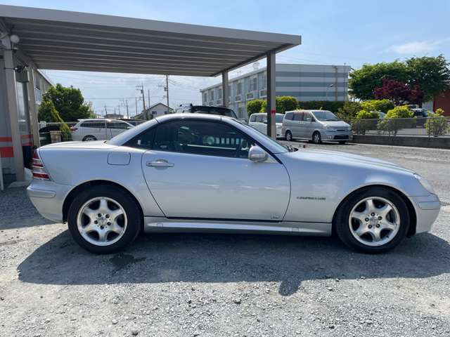 2001 Mercedes-Benz SLK-Class – thumbnail 4