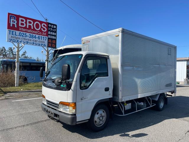 2001 Isuzu Elf