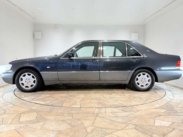 1993 Mercedes-Benz S-Class – thumbnail 4