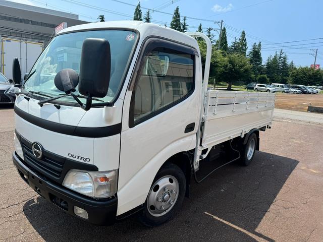 2006 Hino Dutro – thumbnail 4