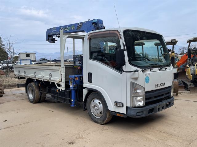 2011 Isuzu Elf